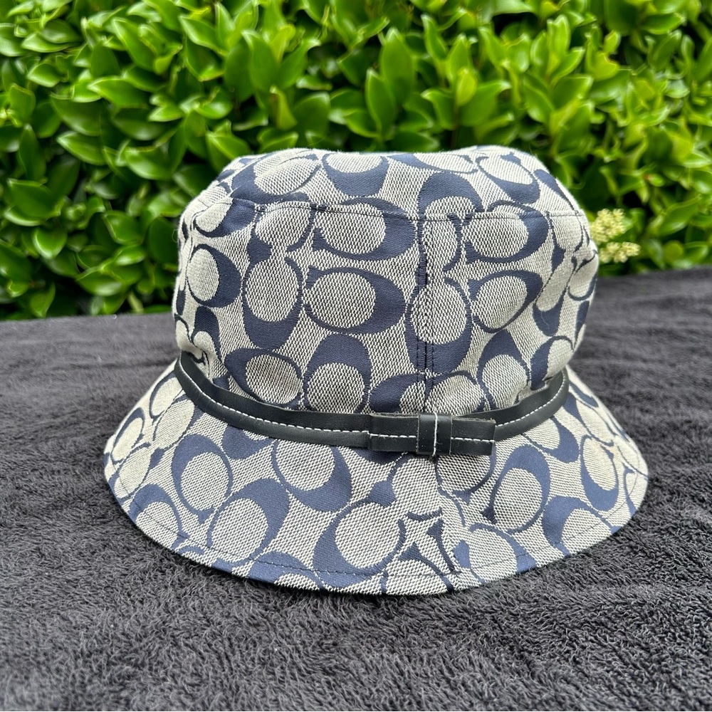 Sold* Coach Blue and Gray Bucket Hat s/m